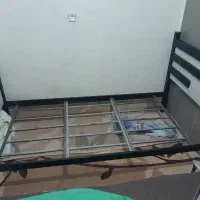 تخت فلزی تمیز ونو|تخت و سرویس خواب|محمدشهر, محمدشهر|دیوار