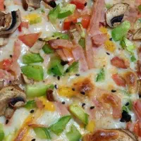 نیروی فست فود خانم