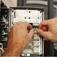 تعمیر تخصصی آیفون صوتی و تصویری