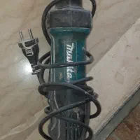 تعدادی وسایل فروشی