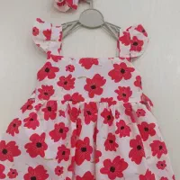 تعدادی پیراهن وزیردکمه ای دخترانه