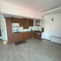 آپارتمان ۱۵۰ متری ۴ خواب ۴ کولر ۴ تا تراس مرکز شهر