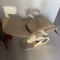 صندلی برقی و یونیت پزشکی چرمی|آرایشگاه و سالن‌های زیبایی|تهران, دریاچه شهدای خلیج فارس|دیوار