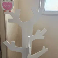 رخت آویز طرح درخت بچگانه