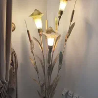 آباژور  ایستاده