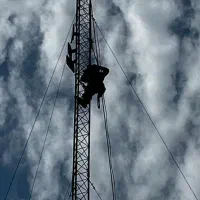دکل شبکه اینترنت