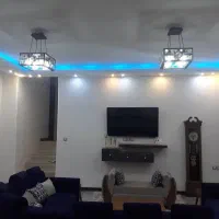 دو عدد لوستر در حد نو قیمت مناسب