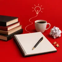 استخدام نویسنده طنز / محتوانویس برای استندآپ کمدی