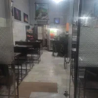 کار در کافه