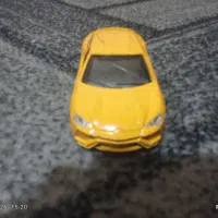 ماشین اهنی|اسباب‌‌بازی|رشت, فلسطین|دیوار