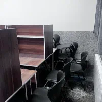 میز و صندلی قرائت خانه