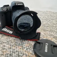 دوربین حرفه ای Canon EOS 750D همراه با لنز 18-55mm
