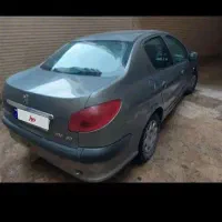 ۲۰۶ صندوق دارv8موتوربزرگ