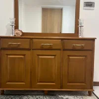 آیینه و کنسول