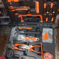 ابزار و یراق و فوم و پلی کربنات. ضد یخ بتن