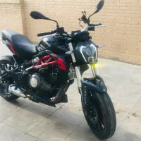 بنلی۳۰۰دوسیلندر