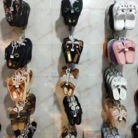 دمپایی|کیف، کفش، کمربند|ساوه, |دیوار