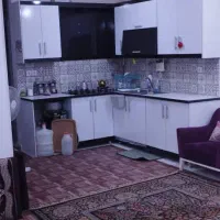 رهن طبقه بالا 80متری
