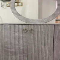 میز کنسول و حلقه آینه