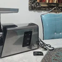 چرخ گوشت در حد نو