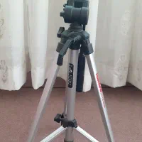 سه پایه دوربین