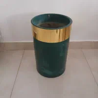 دو عدد گلدان بزرگ