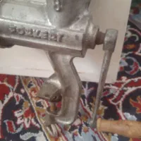 کرج گوشت دستی نوستالژیک ۷۰ساله