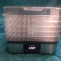 دستگاه میوه وسبزیجات خشک کن NOVA فقط۴/۵م ت