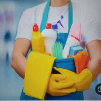 نظافتکار خانم