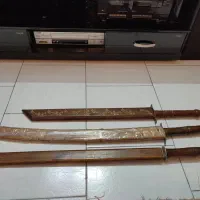 شمشیر قدیمی|کلکسیون اشیاء عتیقه|تهران, صد دستگاه|دیوار