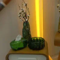 جادستمالی و گلدان