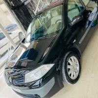 رنو مگان 2000