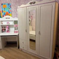 تخت و کمد و میز آرایش دخترانه|تخت و سرویس خواب|تهران, فردوس|دیوار