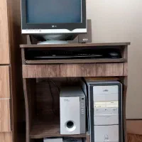 میز کامپیوتر