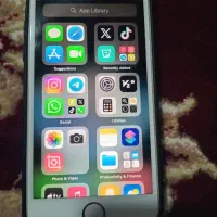 ایفون۸ سالم بدون خش|موبایل|اسلام‌‌آباد غرب, |دیوار