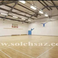 یک سالن سرپوشیده بمساحت 400متر داری برق سه فاز