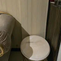 میز پایه برنجی با سنگ مرمر سالم دو عدد ست هم