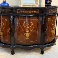 ویترین چوبی شیک و سالم