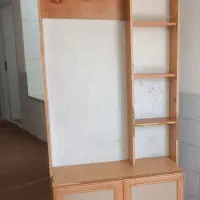 جاکفشی ،جالباسی ایستاده