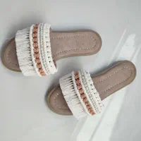 صندل وکیف مکرومه