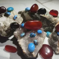 فروش سنگ با ارزش فیروزه و عقیق