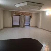 اجاره ۱۲۰متری همکف با۱۰۰مترحیاط اختصاصی