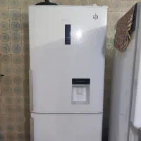 تعمیرات مجاز و تخصصی انواع یخچال و فریزر