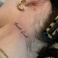 تتو بدن حرفه‌ای و آموزش تتو بدن بانوان|خدمات آرایشگری و زیبایی|خرم‌آباد, |دیوار