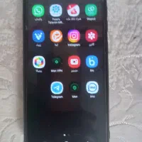 یک دستگاه گوشی A20s سری اول