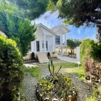 ویلا باغ مستقل دیواربلند ۳۰۰ متری