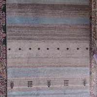 فرش قشنگ و جمع و جور برای اتاق خواب
