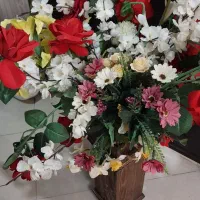 گل مصنوعی زیبا با قیمت پایین