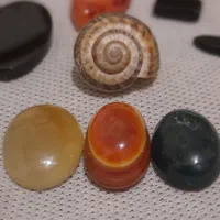 تعدادی سنگ اسیاب  الماس و نگین انگشتر زیبا|کلکسیون اشیاء عتیقه|تهران, چیتگر شمالی|دیوار