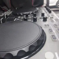 دیجی کنترلر بهرینگر در حدCMD studio 4a باندمیکسر|آلات موسیقی|بهارستان, |دیوار